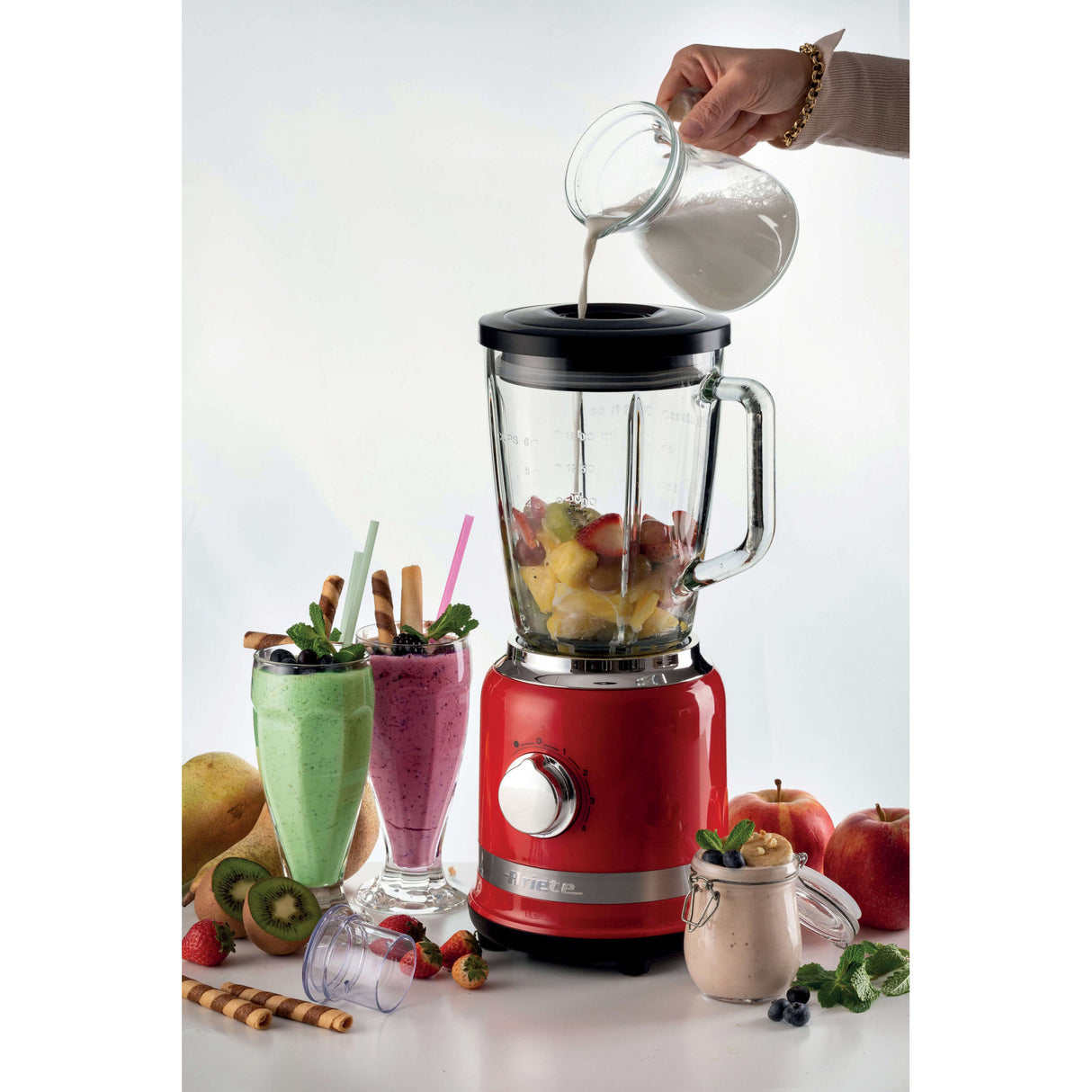 Ariete 585 Frullatore Moderna Rosso - 1000 W - Capacità Tazza Vetro 1,5 L - 4 Velocità - 4 lame