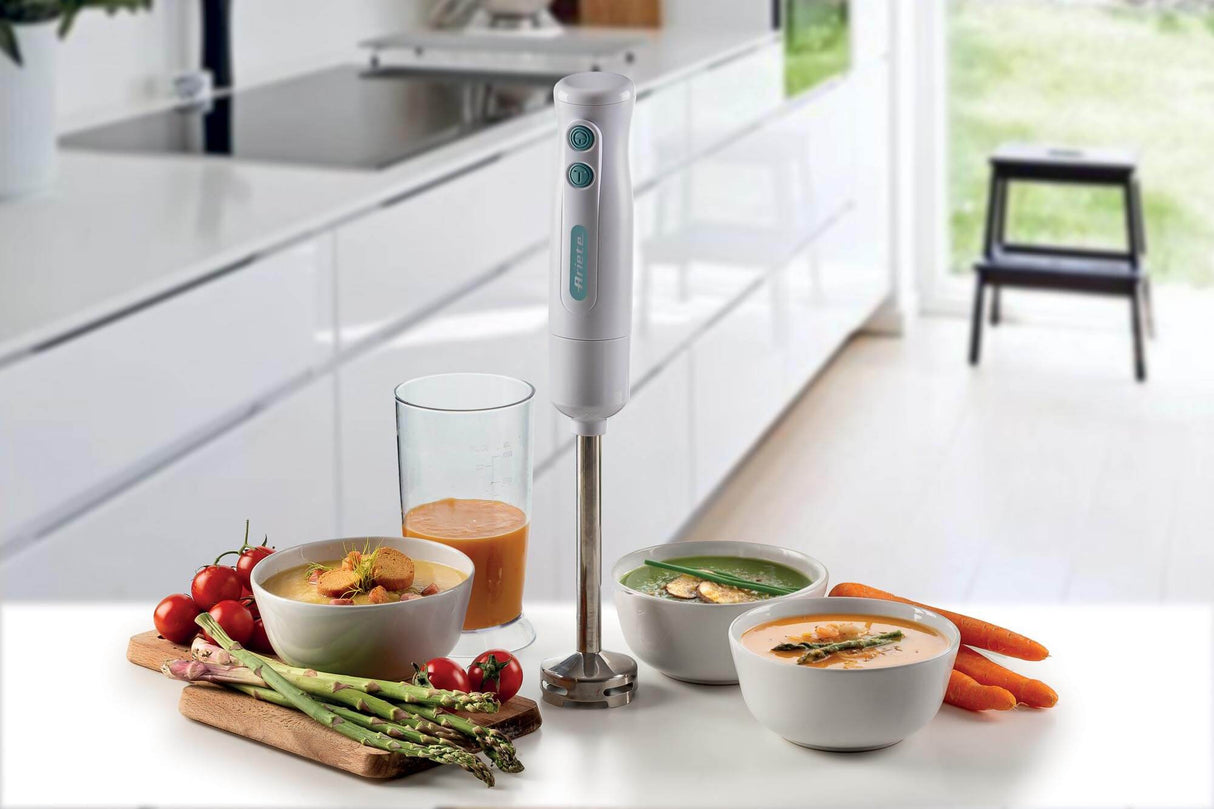 Ariete 601 Frullatore a immersione Breakfast, 700 W, 2 velocità, Lama in acciaio inox, Gamba removibile, Bicchiere trasparente, White & Aegean Teal